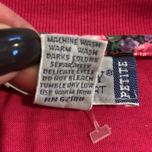 Fuchsia Top with Floral Embroidery by Diversity Sport - Picture 5 of 6